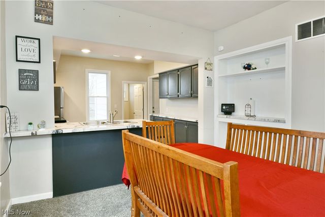 163 N Chestnut Avenue, Niles, OH 44446