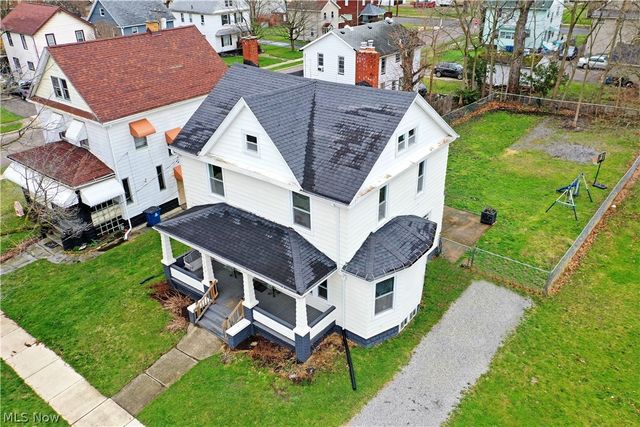 163 N Chestnut Avenue, Niles, OH 44446