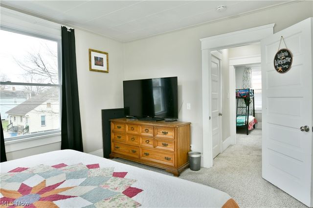 163 N Chestnut Avenue, Niles, OH 44446