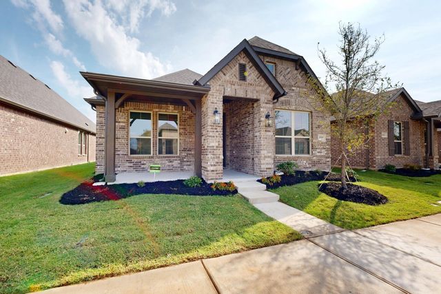 1009 Western Hills Drive, Crowley, TX 76036