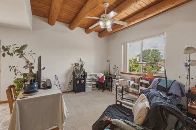 7628 Cree, Santa Fe, NM 87507