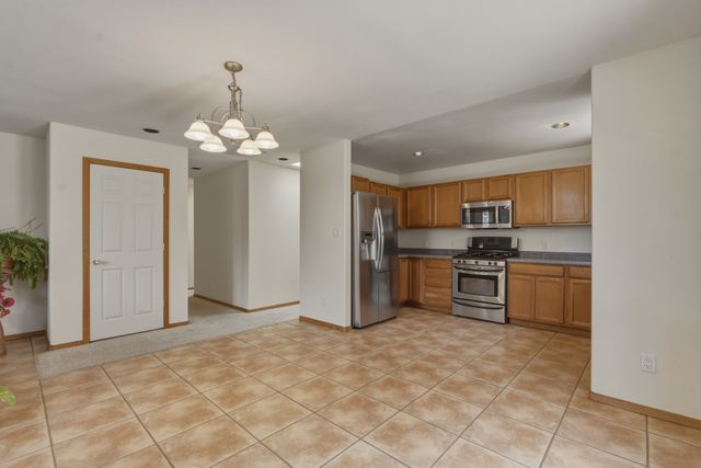 7628 Cree, Santa Fe, NM 87507