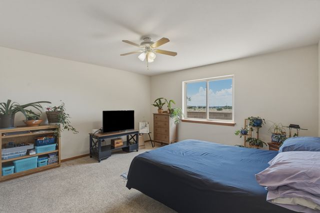 7628 Cree, Santa Fe, NM 87507