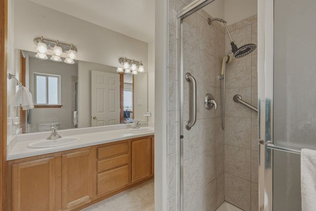 7628 Cree, Santa Fe, NM 87507