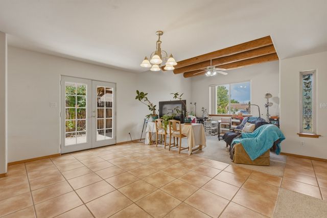 7628 Cree, Santa Fe, NM 87507
