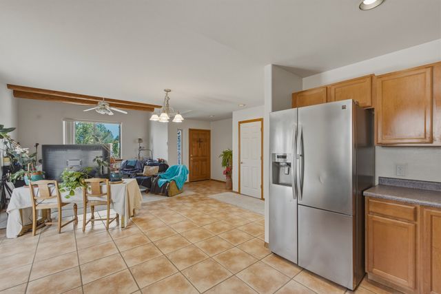 7628 Cree, Santa Fe, NM 87507