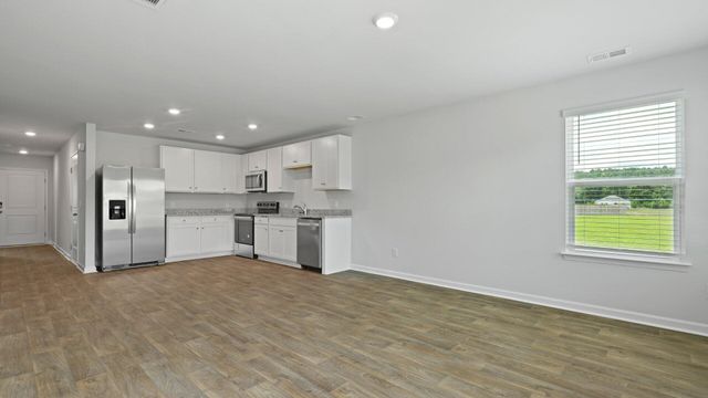 123 Brooks Drive, Holly Hill, SC 29059