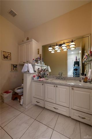 3801 S L Street, Mcallen, TX 78503