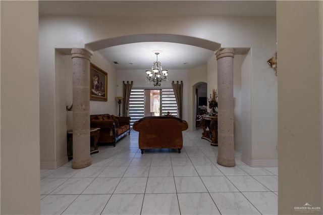 3801 S L Street, Mcallen, TX 78503