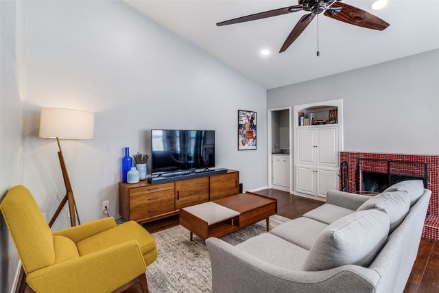 6119 Summer Creek Circle, Dallas, TX 75231