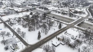 1215 S Grand Traverse Street, Flint, MI 48502