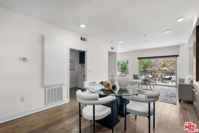 2980 Ripple Place 206, Los Angeles, CA 90039