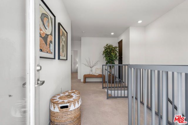 2980 Ripple Place 206, Los Angeles, CA 90039