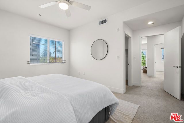 2980 Ripple Place 206, Los Angeles, CA 90039