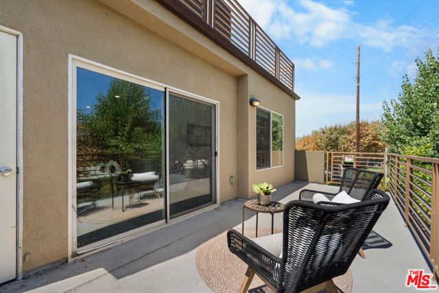 2980 Ripple Place 206, Los Angeles, CA 90039