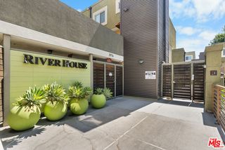 2980 Ripple Place 206, Los Angeles, CA 90039