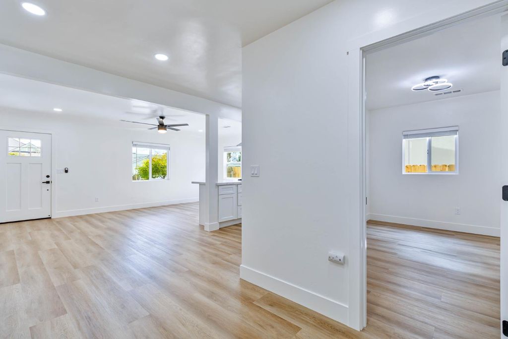 Image 17 of property listing at 257 N F Street, Tulare, CA 93274