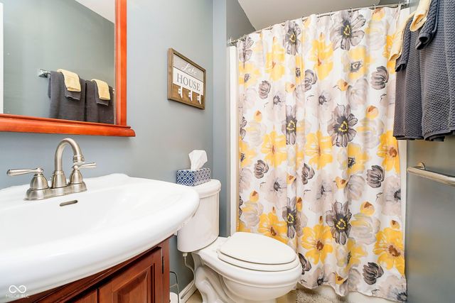 1940 Stringtown Pike, Cicero, IN 46034