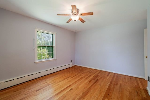 527 CRESTOVER DR, Broadway, VA 22815