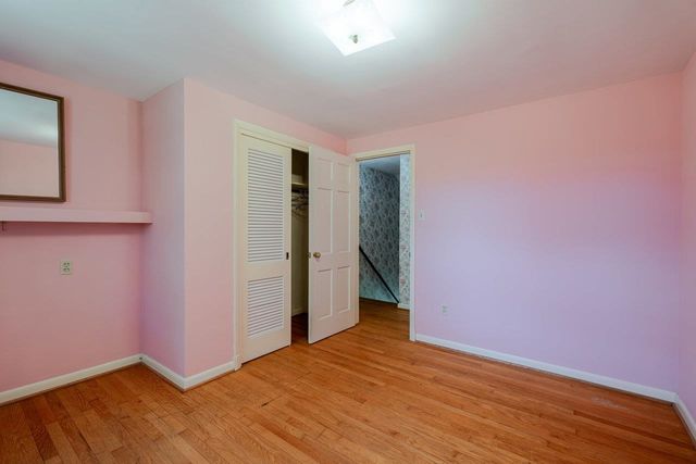 527 CRESTOVER DR, Broadway, VA 22815