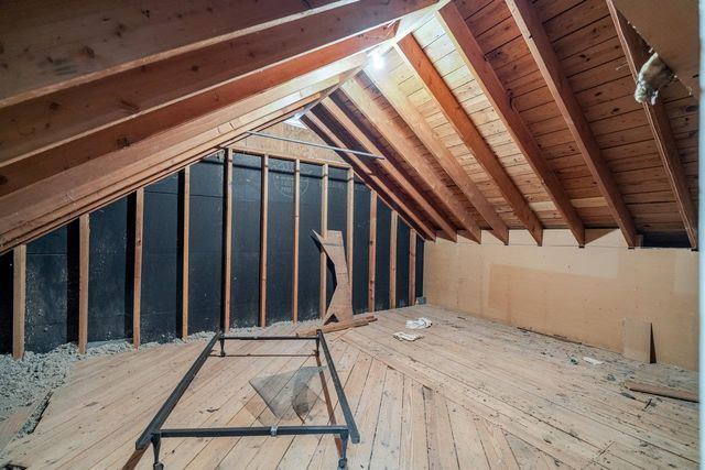 527 CRESTOVER DR, Broadway, VA 22815