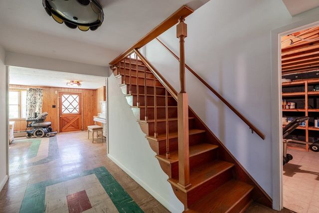 527 CRESTOVER DR, Broadway, VA 22815