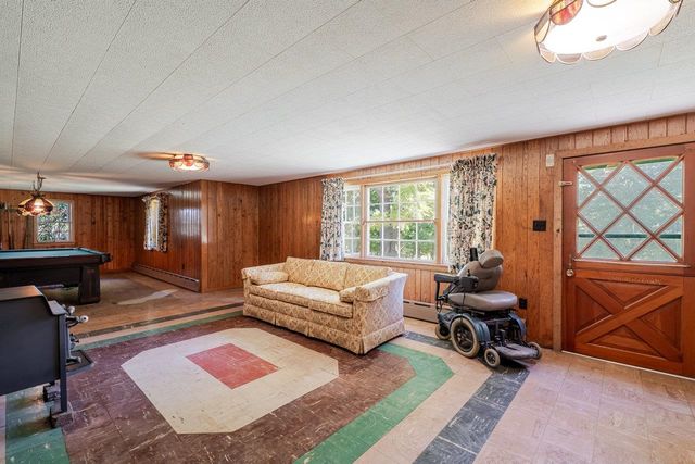 527 CRESTOVER DR, Broadway, VA 22815