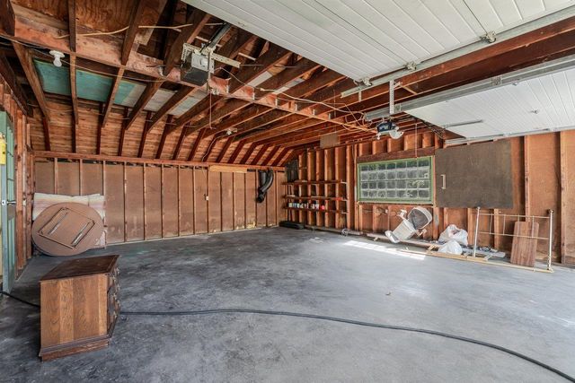 527 CRESTOVER DR, Broadway, VA 22815