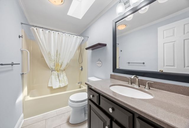 21 Trailwood Dr., Bridgewater, MA 02324