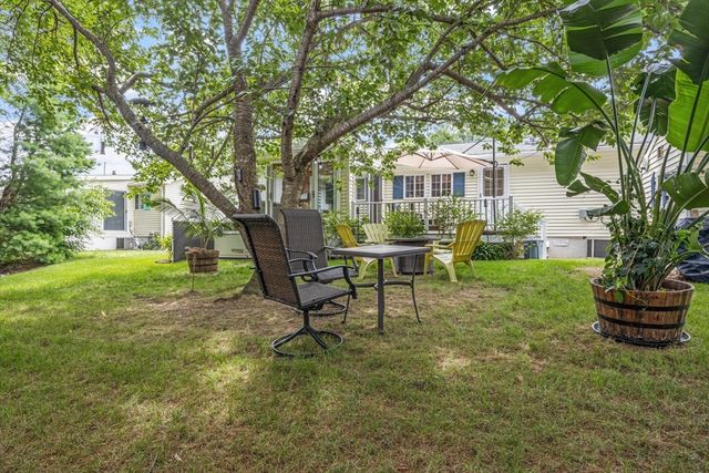 21 Trailwood Dr., Bridgewater, MA 02324