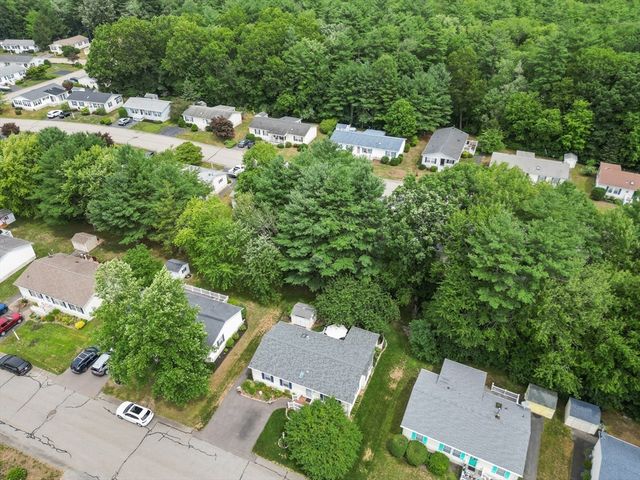 21 Trailwood Dr., Bridgewater, MA 02324