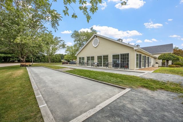 21 Trailwood Dr., Bridgewater, MA 02324