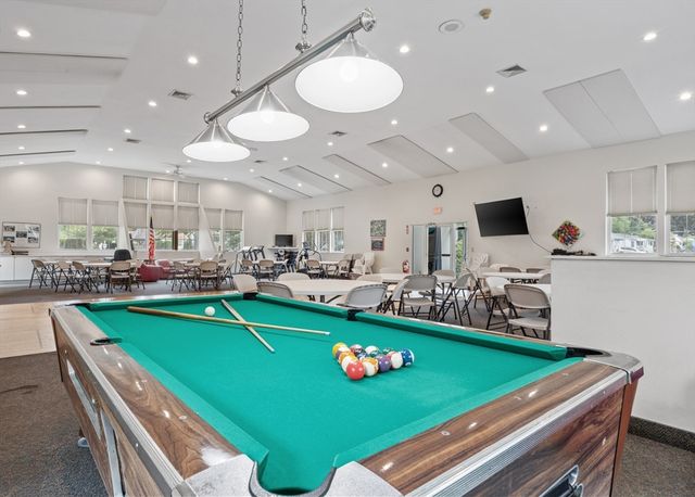 21 Trailwood Dr., Bridgewater, MA 02324