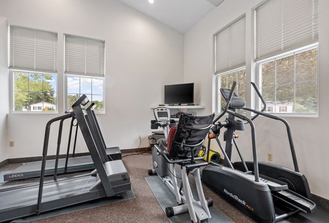 21 Trailwood Dr., Bridgewater, MA 02324