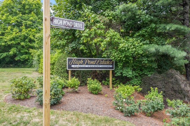 21 Trailwood Dr., Bridgewater, MA 02324