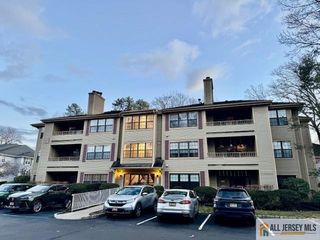 2803 Ridgefield Court, Helmetta, NJ 08828