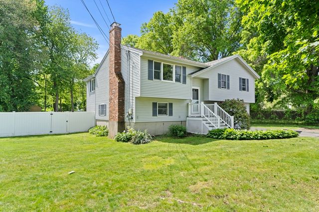 10 Upland Road, Danvers, MA 01923