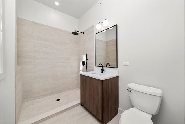 1037 Belleforte Avenue, Oak Park, IL 60302