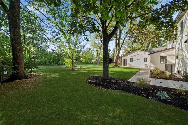 1037 Belleforte Avenue, Oak Park, IL 60302