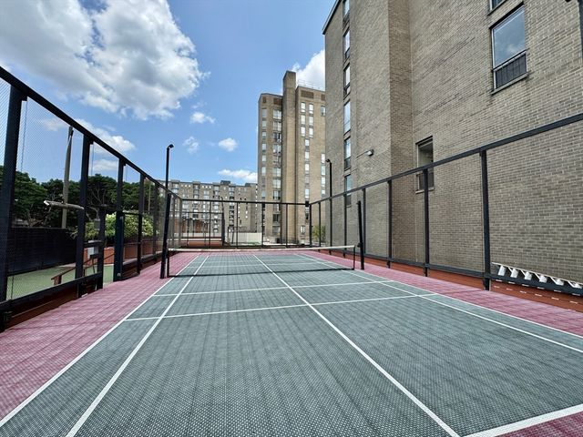 33 Pond Ave 908, Brookline, MA 02445