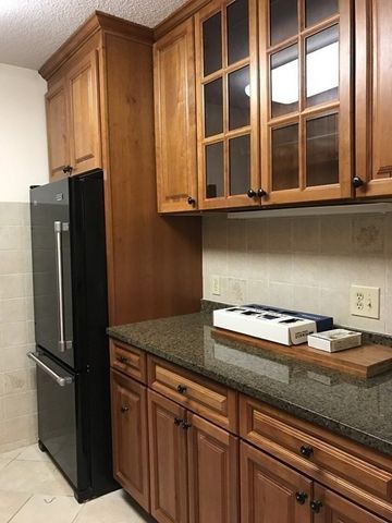 33 Pond Ave 908, Brookline, MA 02445