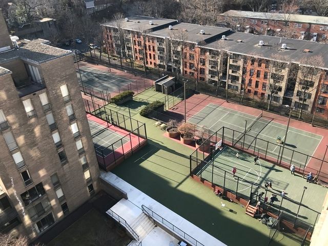 33 Pond Ave 908, Brookline, MA 02445