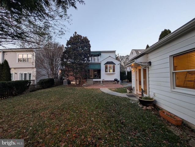 4822 CHEVY CHASE BLVD, Chevy Chase, MD 20815