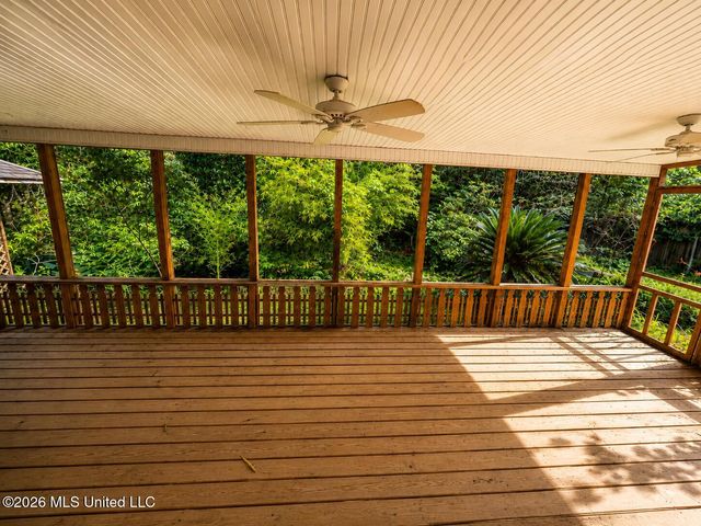 3119 Breezy Hill Lane, Ocean Springs, MS 39564