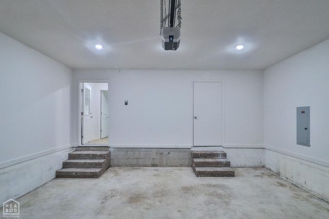 1207 Hunters Run Cove, Jonesboro, AR 72401