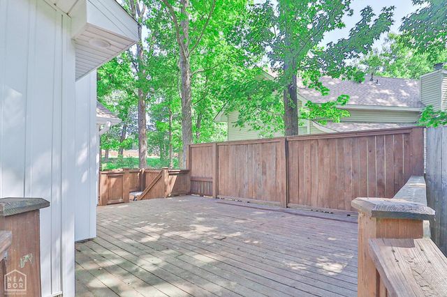 1207 Hunters Run Cove, Jonesboro, AR 72401