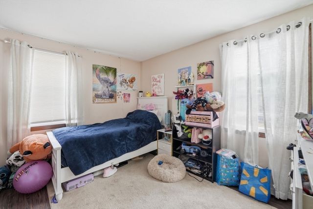 1173 E Mountain Rd, Westfield, MA 01085