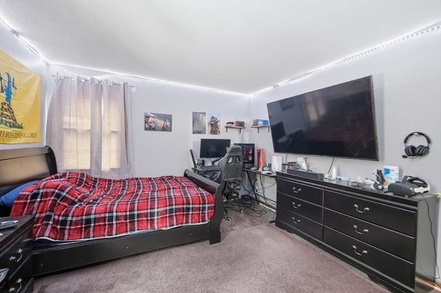 1173 E Mountain Rd, Westfield, MA 01085