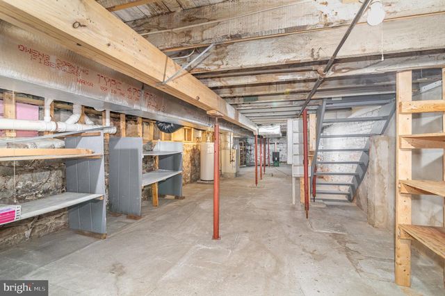 239 N ENOLA RD, Enola, PA 17025