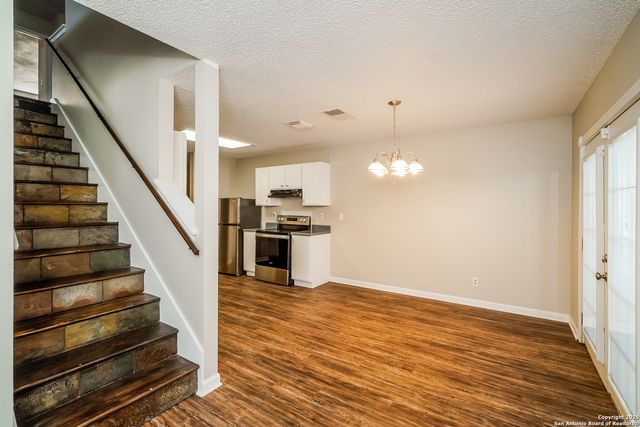 6735 Sunlit Pass Drive, San Antonio, TX 78239
